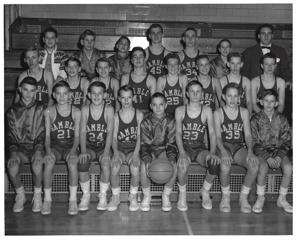 8th Grade Reseve Basket Ball Team - 1963